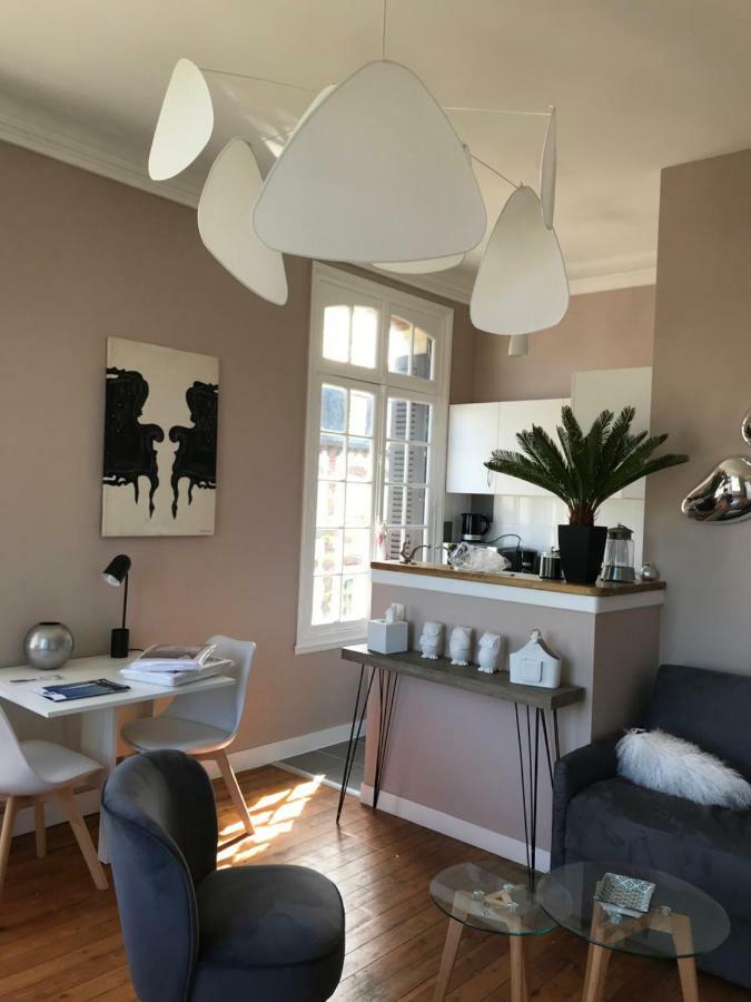 La Vue  - Studio en Bord de Mer Apartamento Deauville Exterior foto